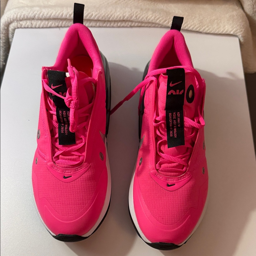 Nike Women's Athletic Shoes Hot Pink and Black